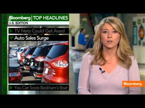 The camera pans to bloomberg news reporter sara eisen just as she was making a very intimate wardrobe adjustment. TV Networks Could Get Axed, Auto Sales Surge - YouTube