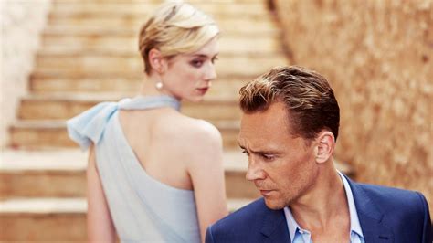 The Night Manager Elizabeth Debicki Describes Filming Awkward Sex Scene With Tom Hiddleston