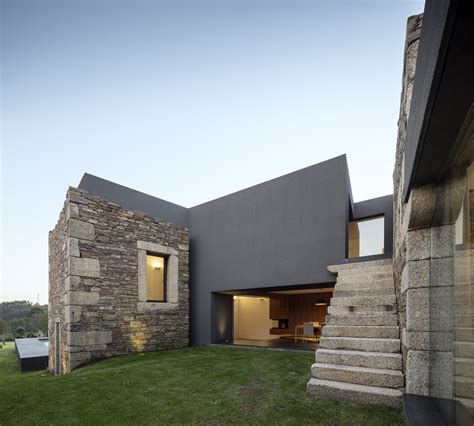 Gallery Of 10 Contemporary Portuguese Houses 8