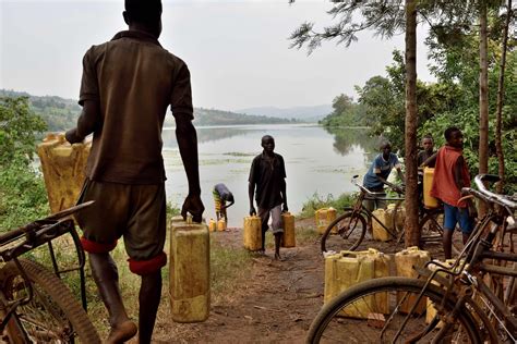 Burundi : lutter contre l’érosion des sols grâce à l’agroécologie # ...