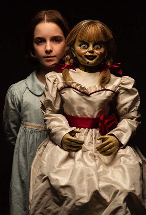 Άνναμπελ 3 2019 Horror Posters Annabelle Doll Horror Characters