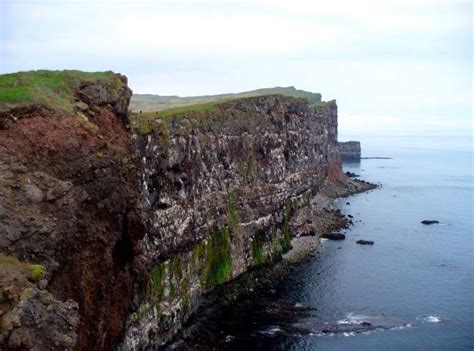 10 Of The Worlds Most Amazing Cliffs