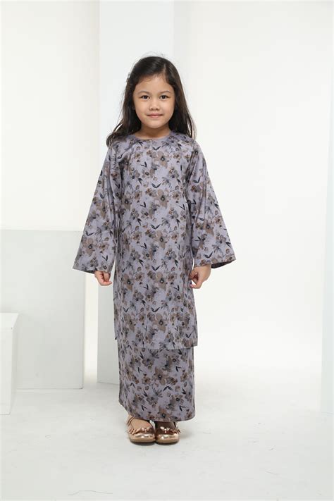 Baju kurung english cotton by armar muslimah. Baju Kurung English Cotton Kids (Smokey Grey) - Omar Ali