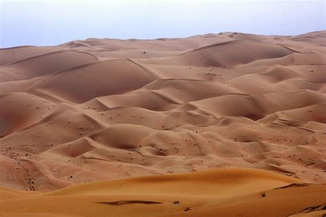 Sand Dunes At The Empty Quarter Desert Photograph By David Santiago