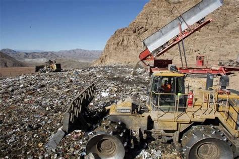 Apex Regional Landfill Las Vegas Nevada The 9000 Tons Of Waste Sin