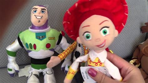 Toy Story 2 Figurines Review Sheriff Woody Buzz Lightyear Jessie