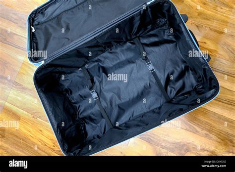 Empty Suitcase Hi Res Stock Photography And Images Alamy