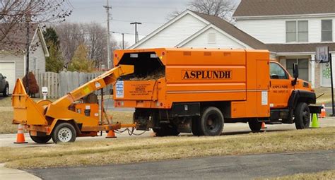 Asplundh Tree Expert Co Gmc Truck With Chipper Trailer Flickr