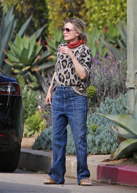 Michelle Pfeiffer Out In Pacific Palisades 04042020 • Celebmafia