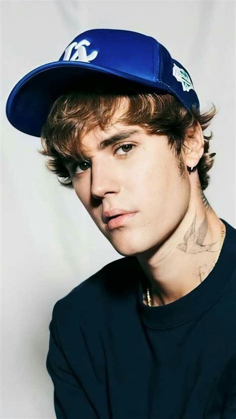 Pin De Erika🦋🧚🏽‍♂️👅 Em Justin Bieber Wallpaper Justin Bieber Cantores Penteados Com Trança