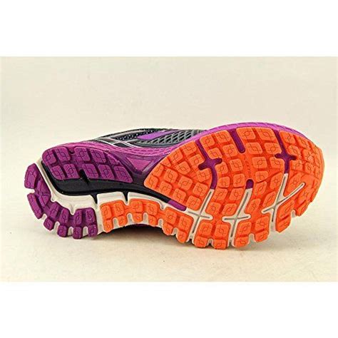 10 Best Running Shoes For Overpronation 2022 Guide Runnerclick