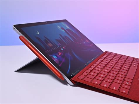 Dell Xps 13 Vs Microsoft Surface Pro 7 Which Should You Buy
