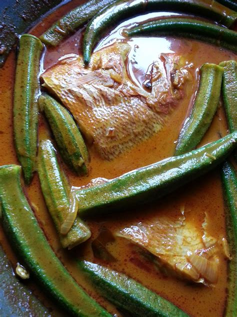 Jom kita masak kari ikan…cara org dulu yang che nom belajar dari bonda tersayang. WanSHilaKLM: Tutorial masak kari ikan merah yang meleTOPPP!!