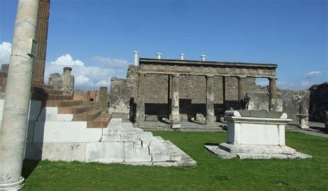 Blog Enciclopedic 9 Calator Pe Mapamond Oraşul De Sub Cenuşă Pompei