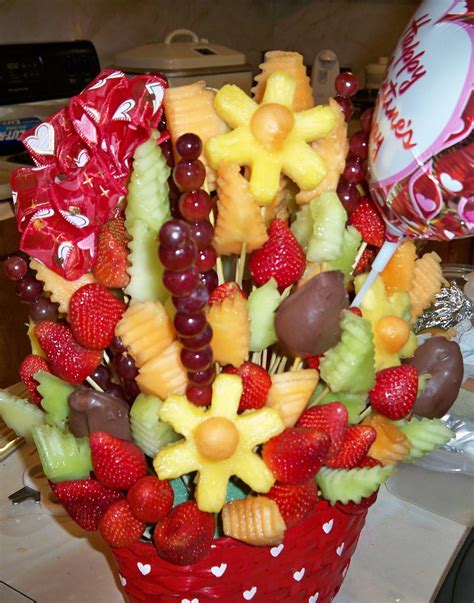 Valentines Day Fruit Basket Fruit Recipes Fruit Basket T Food T Baskets