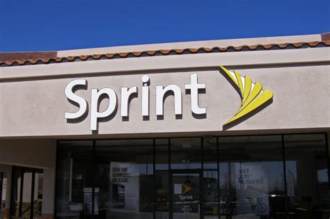 Sprint Offers Free Unlimited Service For Year To Verizon Customers Who