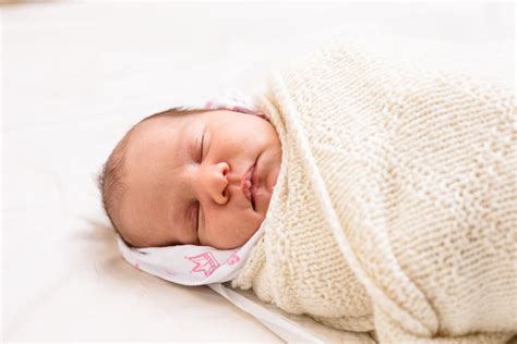 Milia In Newborn Babies Causes Types Symptoms And Treatment