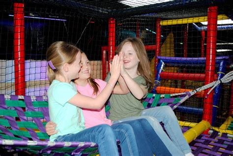 Giant eagle rewards, giant eagle discount, giant eagle store gift coupons details christmas december. Play Zone