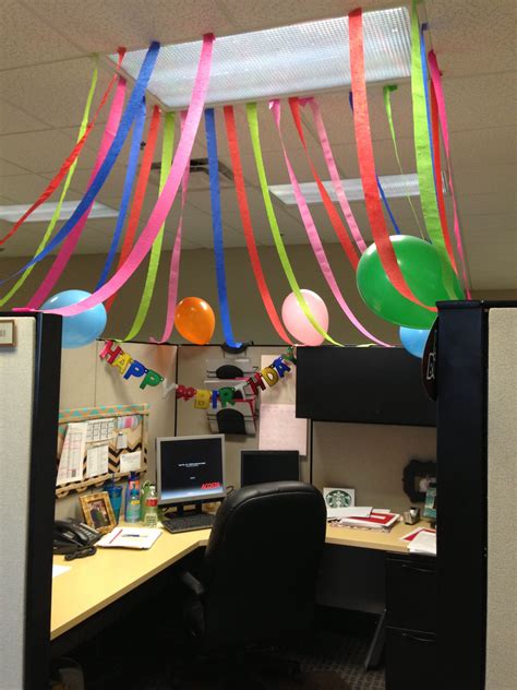 15 ways to decorate your desk. Office cube birthday celebration! | Office party ...