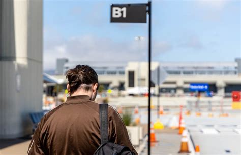 Uber Lyft Pickup Areas At Us Airports