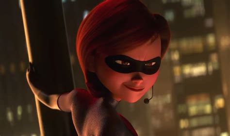 How Elastigirl Takes Over ‘incredibles 2 And Saves A Runaway Train