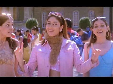 Kareena Kapoor Aka Poos Cool And Sassy Looks From Kabhi Khushi Kabhie