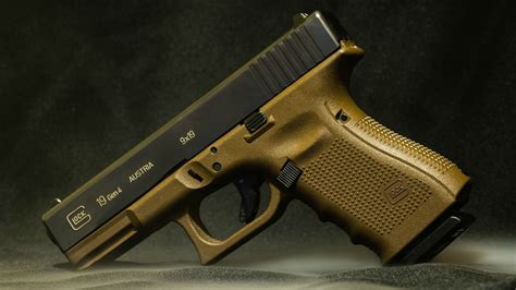 Glock 19 Wallpaper 57 Pictures Images And Photos Finder