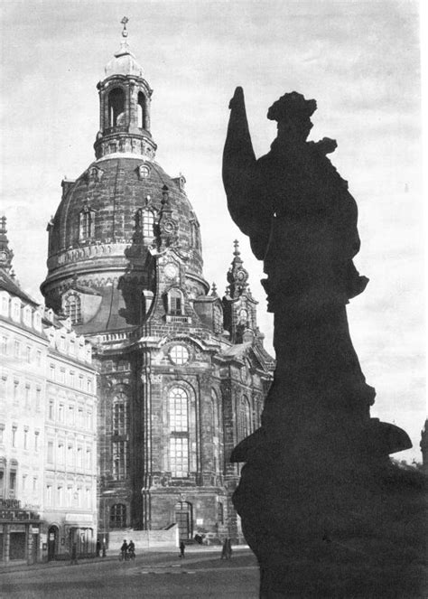 When, on the 13th and 15th february 1945, 722 the bombing killed more than 25,000. Pictures of Dresden Before and After the WWII Bombing