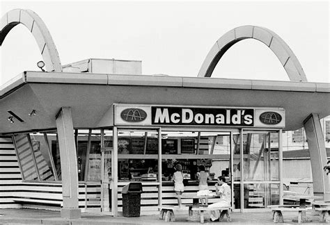 Primeira Loja Do Mcdonald's