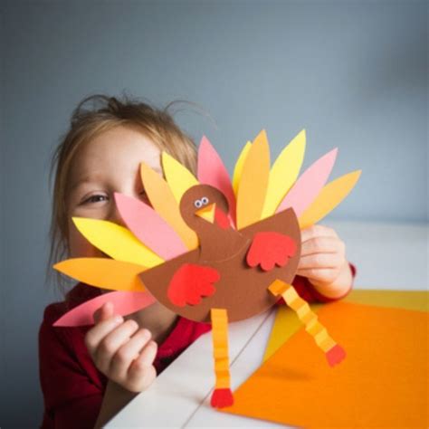 20 Creative Thanksgiving Crafts To Make - Tip Junkie