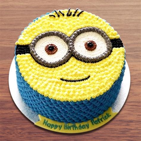 Despicable me theme cake for celebrating birthdays and other special occasions of your kids! Send mr minion happy birthday cake online by GiftJaipur in ...