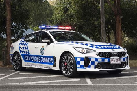 Australian police could get ford mustangs. Kia Stinger sworn in as Queensland Police pursuit car ...