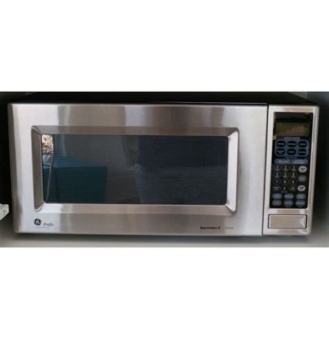 Ge Profile Spacemaker Ii Microwave Oven Ebth