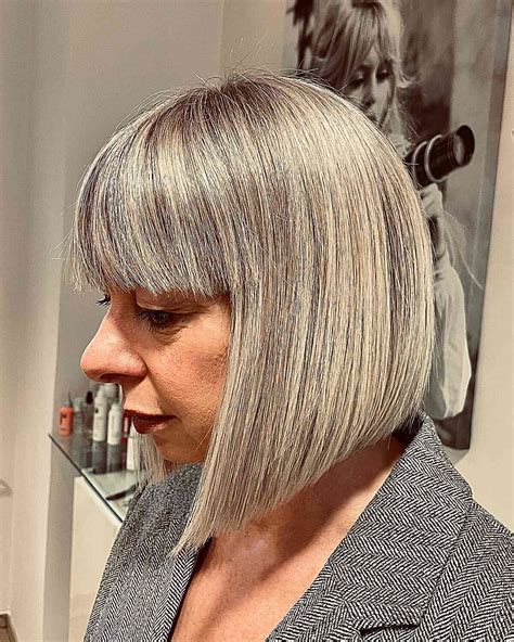 27 Of The Best Angled Bob With Bangs Haircuts In 2023