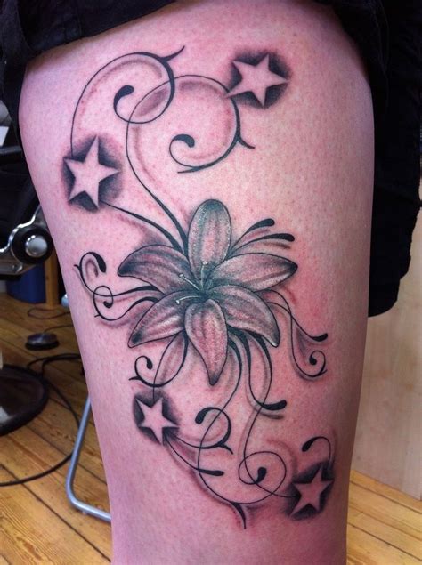 Flower Swirls And Stars By Roxenabernardi On Deviantart Tattoos And Piercings Swirls Print