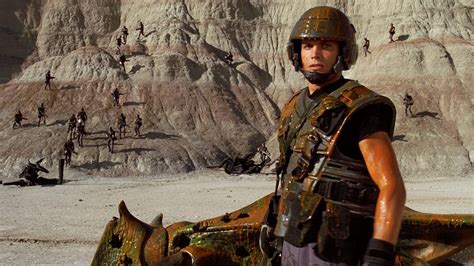 What Starship Troopers Looks Like Without Special Effects