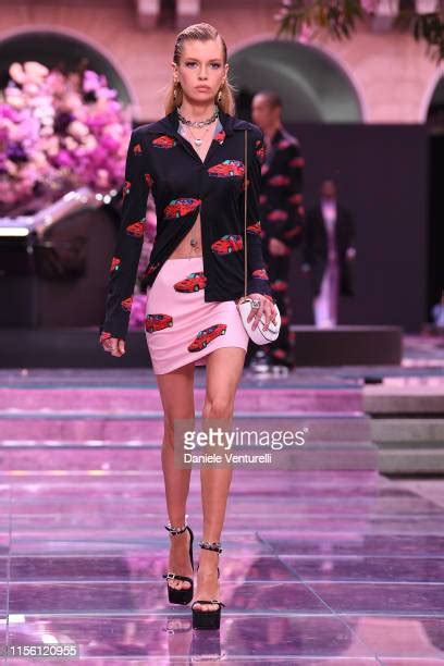 Versace Runway Milan Mens Fashion Week Spring Summer 2019 Photos And