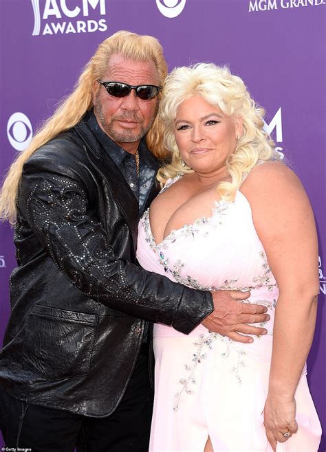 Beth Chapman Dead At 51 Dog The Bounty Hunter Loses His Wife After