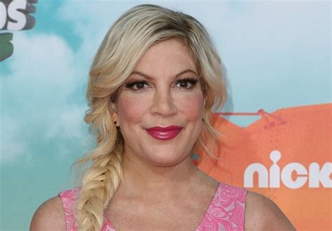 Tori Spelling Before And After Plastic Surgery
