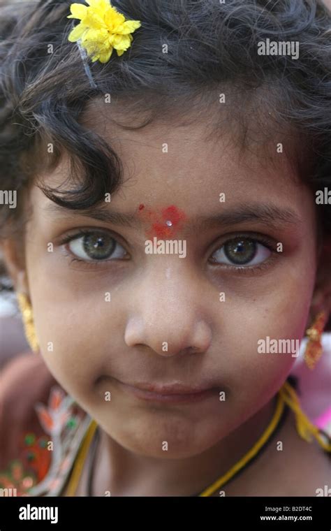 Portrait Of Pretty Indian Girl With Green Eyes India Stock Photo Alamy
