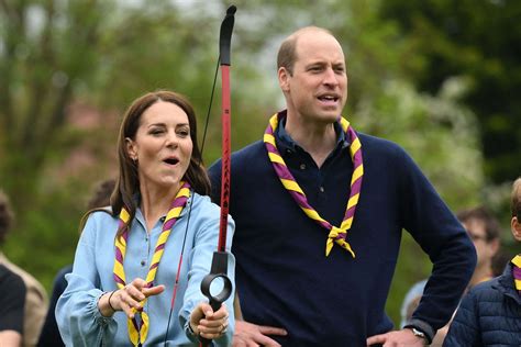 William And Kate’s Embarrassing Mishap On Royal Tour Goes Viral Fhhrn