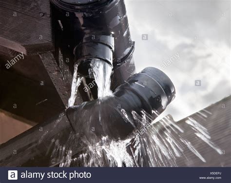 Leaking Gutter High Resolution Stock Photography And Images Alamy