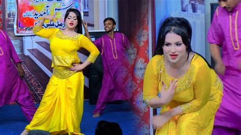 Rimal Ali Shah Mujra Dance Performance 2023 Ravi Theater Lahore Vicky Babu Production Youtube