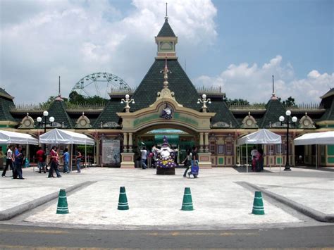Adobe has blocked flash content from running in flash player this is the flash game version, the first prototype of the game, kingdom newlands / 2 crowns are the full. The Magic at Enchanted Kingdom | World Travel Guide