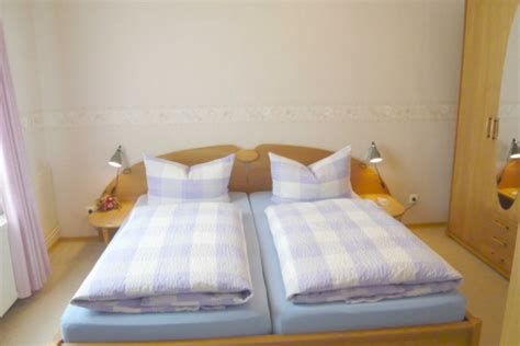 Show more *see offer details. Was sind Twin Betten? (Hotel, Bett)