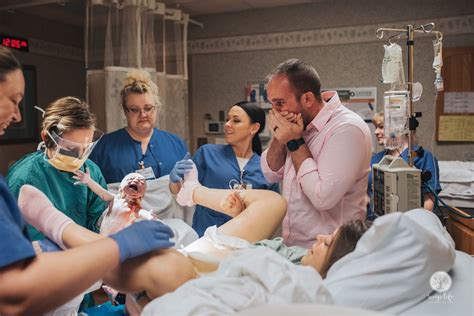 29 magical photos of dads in the delivery room huffpost life