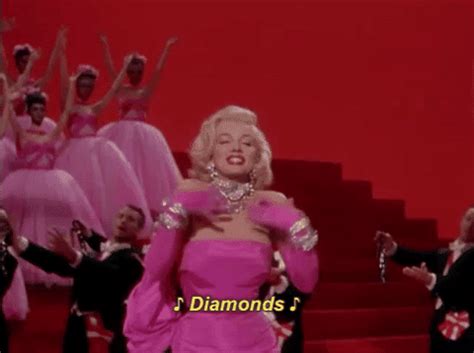 Pin by trinity ‍ on aesthetic marilyn monroe. 50s, aesthetic, film, gif, marilyn monroe - animated gif ...