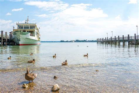 Wohnung prien am chiemsee dairesi, schloss herrenchiemsee'a 3.8 km mesafedeki bahçe manzarasına sahiptir. Vakantie Prien Am Chiemsee | TUI