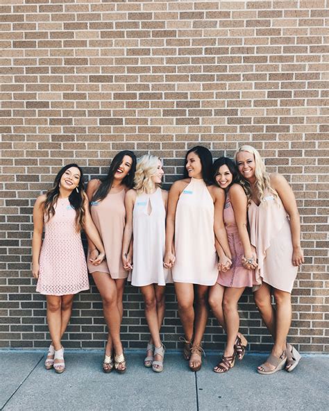 Pin By Caroline On Love Sorority Outfits Recruitment Outfits