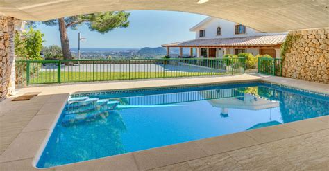 Villas With Heated Pools For Sale In Spain — Idealista